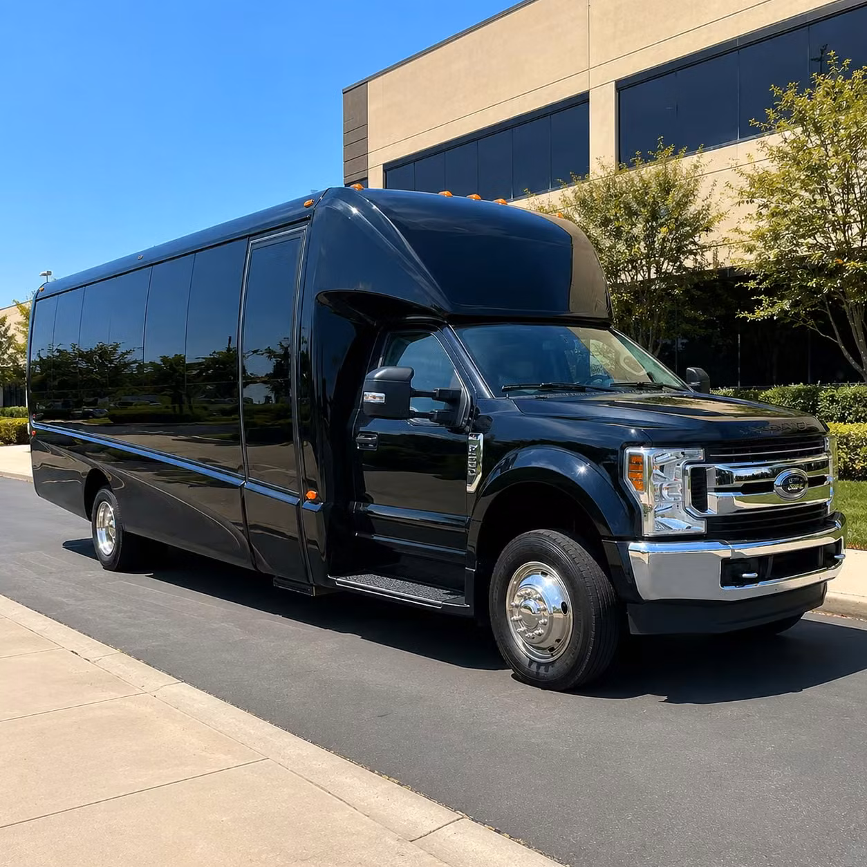 15 passenger minibus
